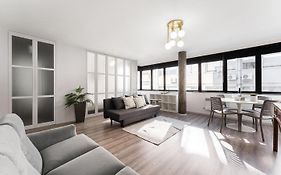 Guestready - Grayscale